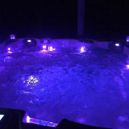 Casaloft Avec Son Jacuzzi Privatif *