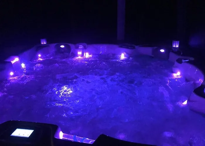 Casaloft Avec Son Jacuzzi Privatif *