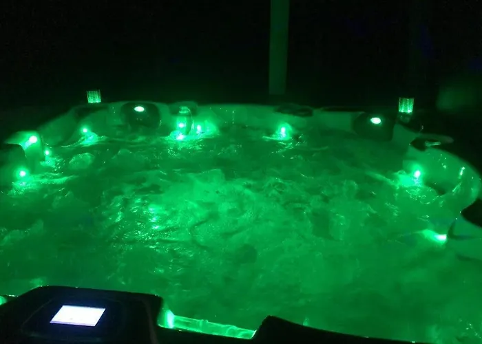 Casaloft Avec Son Jacuzzi Privatif Apartment Saint-Vincent-de-Tyrosse