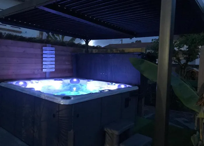 Casaloft Avec Son Jacuzzi Privatif Apartment *